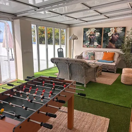 Semesterbostad Gorgeous Golf Heated Pool Sea View *